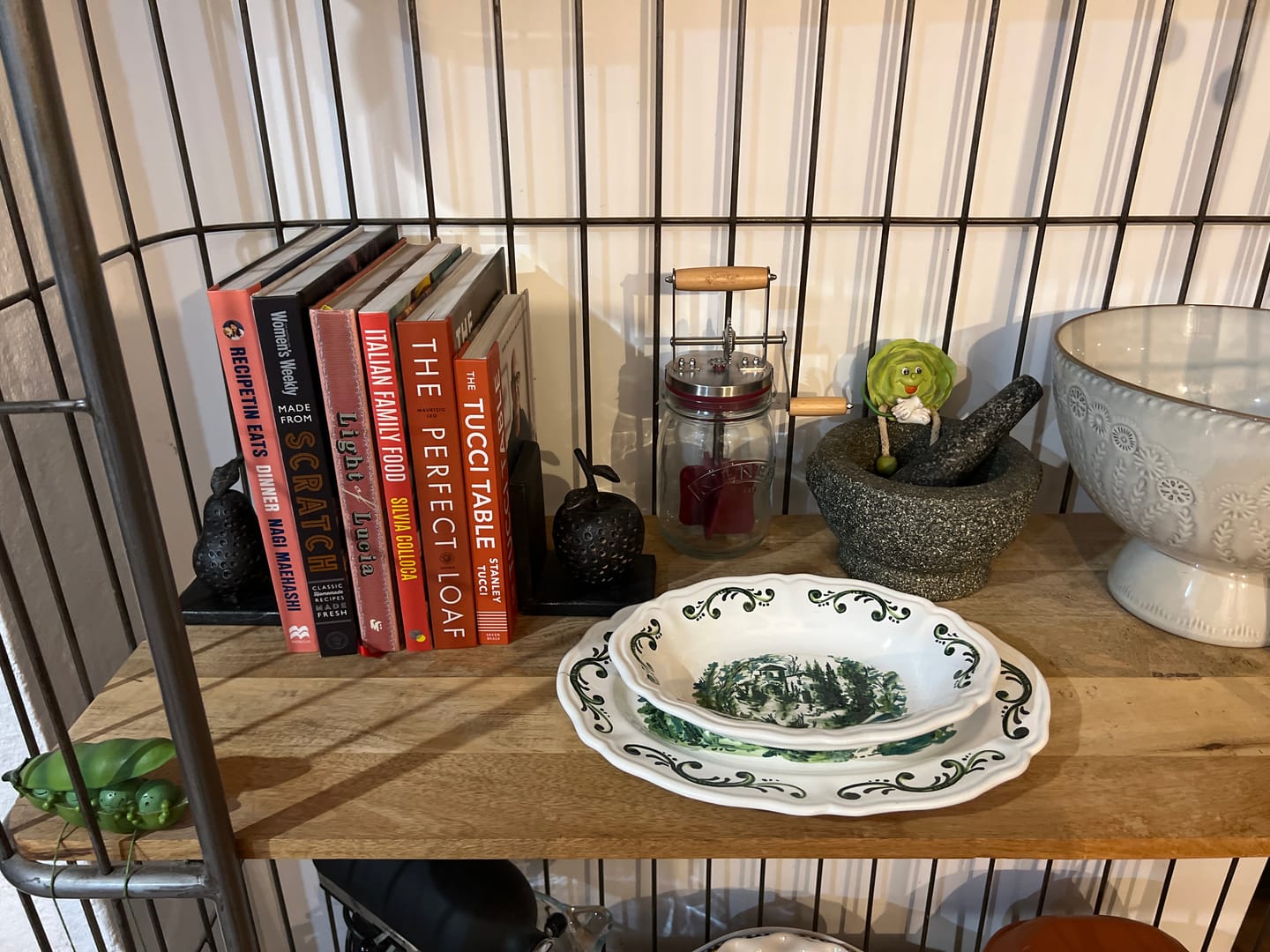 Customer photo review of Poire French Provincial Pear and Apple Bookends, Cast Iron Set of 2 in Aged Black