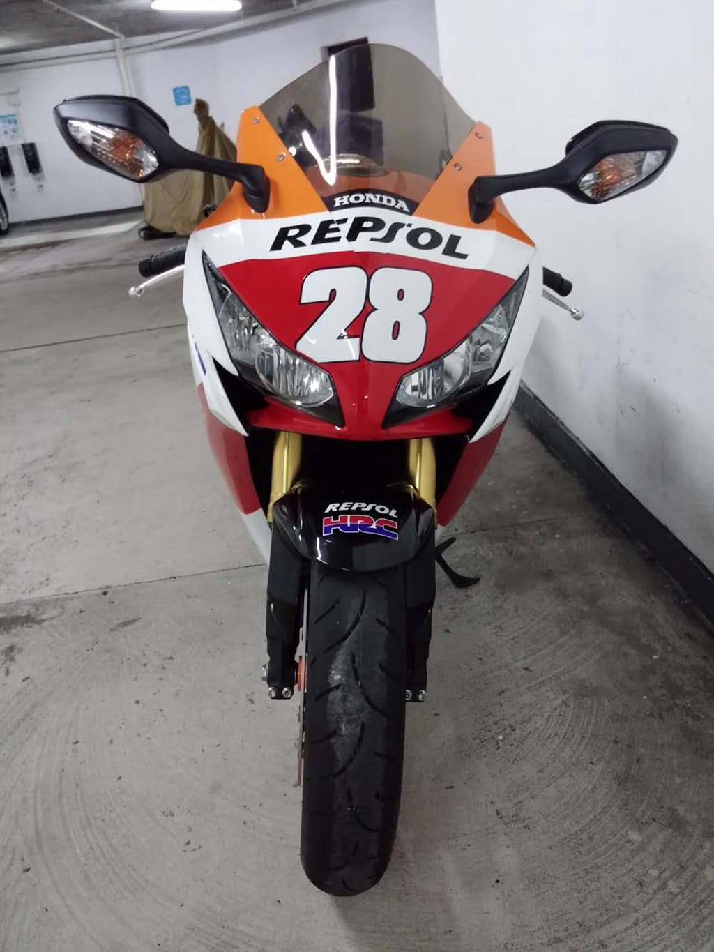 Customer photo review of HONDA CBR1000RR 2012-2016 Repsol Fairing