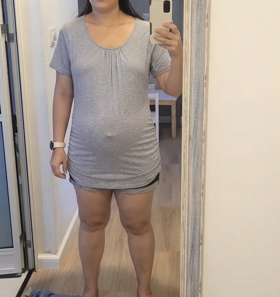 Customer photo review of Persephone - Women's Maternity Nursing Top – Double-Layer Breastfeeding T-Shirt with Short Sleeves