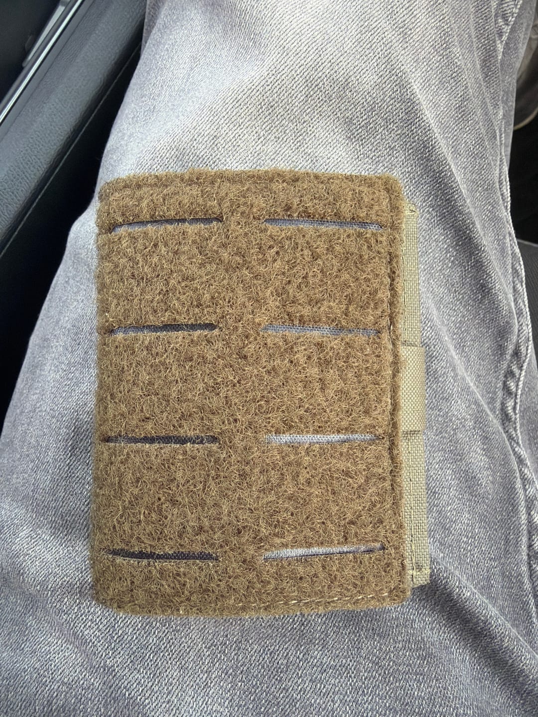 Customer photo review of Tactical Wallet Münzfach - Steingrau Oliv