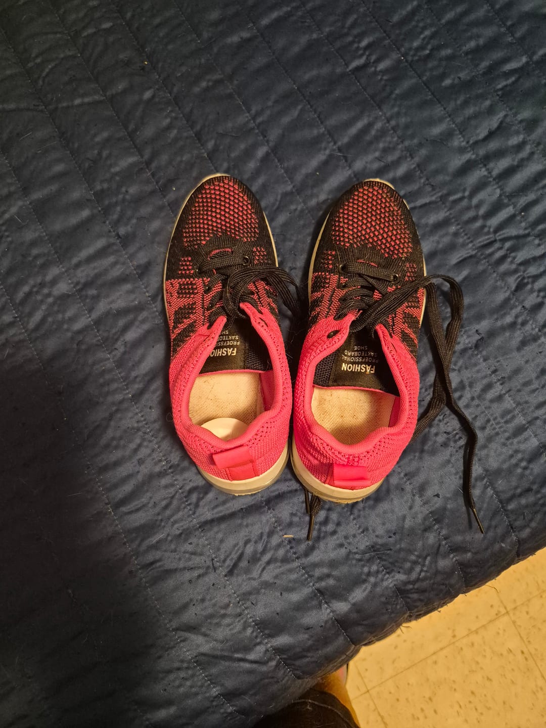 Customer photo review of AUREN™ Orthopedic Slip-On Walking Sneakers with 4-Layer Orthotic Insole