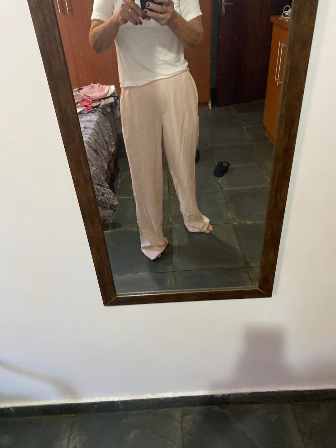 Customer photo review of Calça Reta Petúnia Rosa Claro + Forro