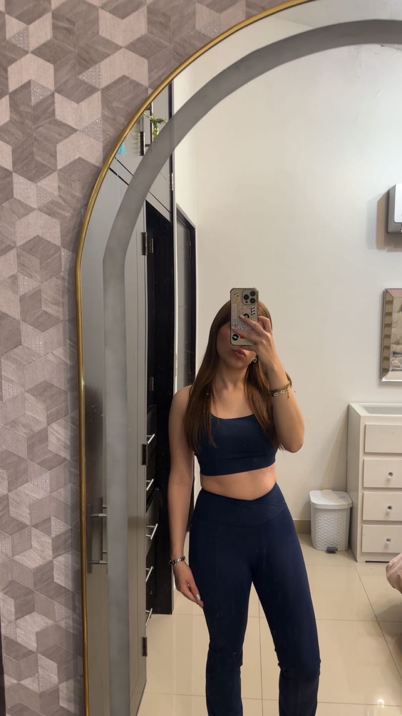 Customer photo review of Legging flare con pretina cruzada
