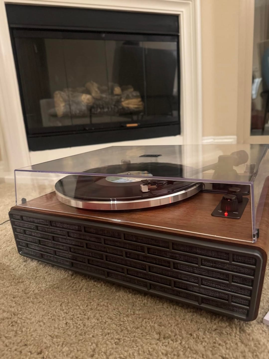 Customer photo review of XJ-H02 All-in-One Bluetooth Vinyl Turntable with Stereo Speakers