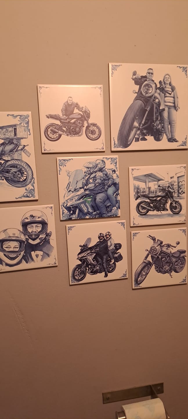 Customer photo review of Delfts Blauw tegeltje bedrukken met eigen motor