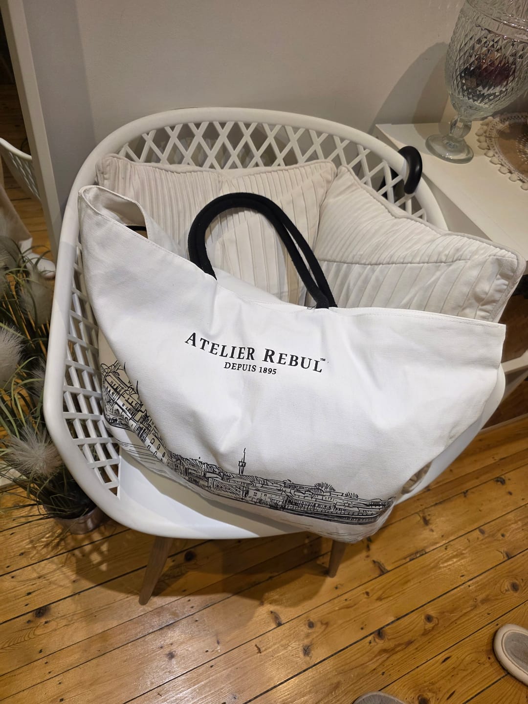 Customer photo review of Luxe Summer Bag