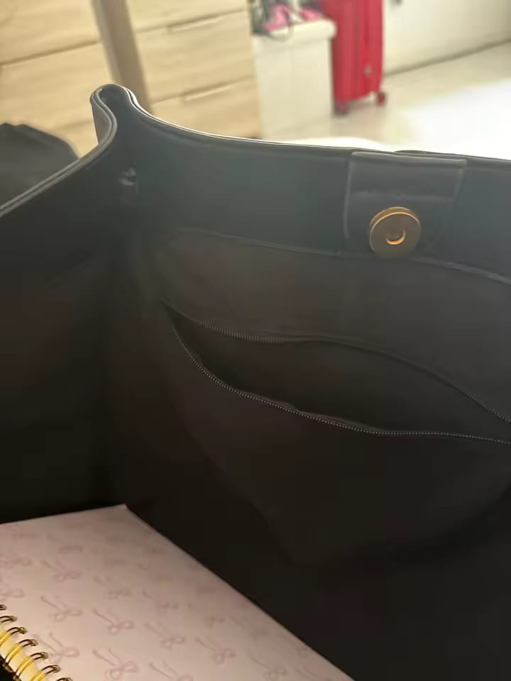 Customer photo review of Velora Tricot