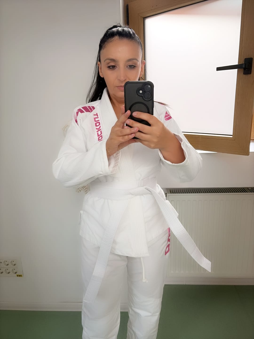 Customer photo review of Kimono Jiu Jitsu Knockout Feminin Senior