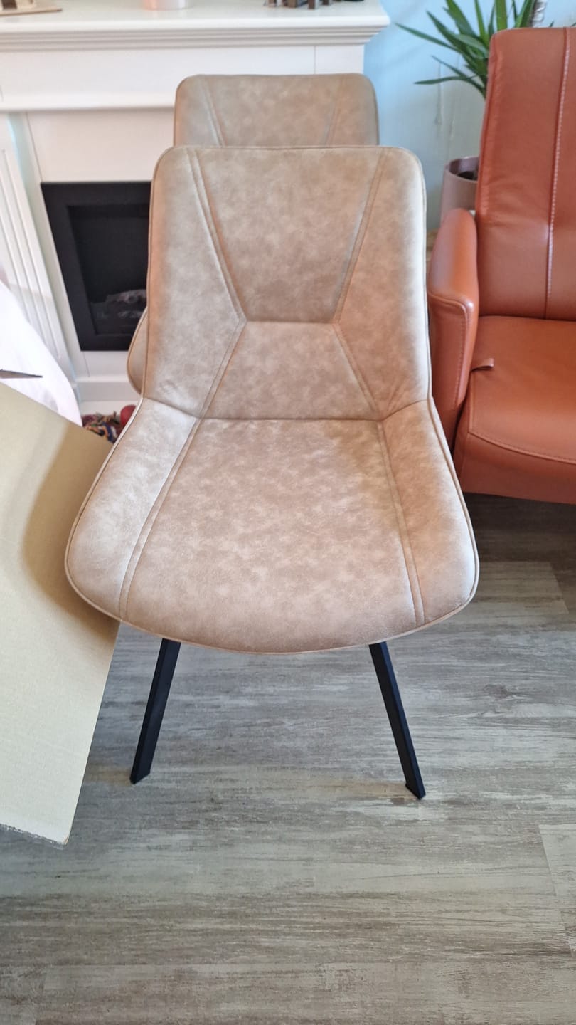 Customer photo review of Luna Stoel - Grijs