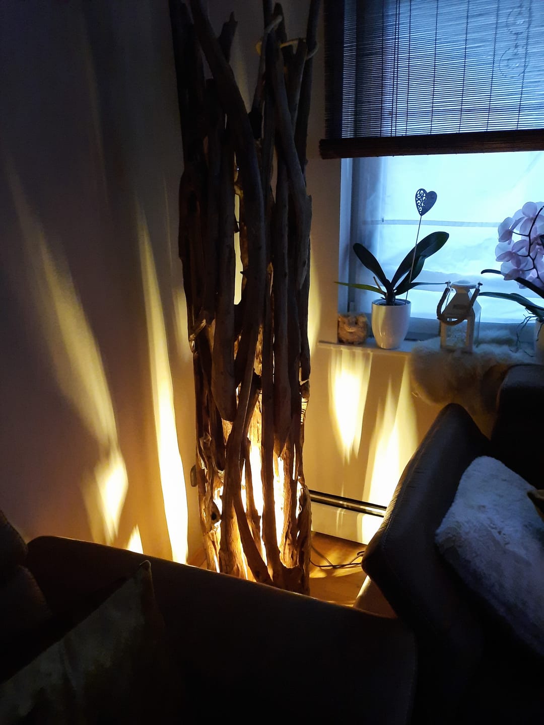 Customer photo review of Design Teak Wurzelholz Stehlampe ACE