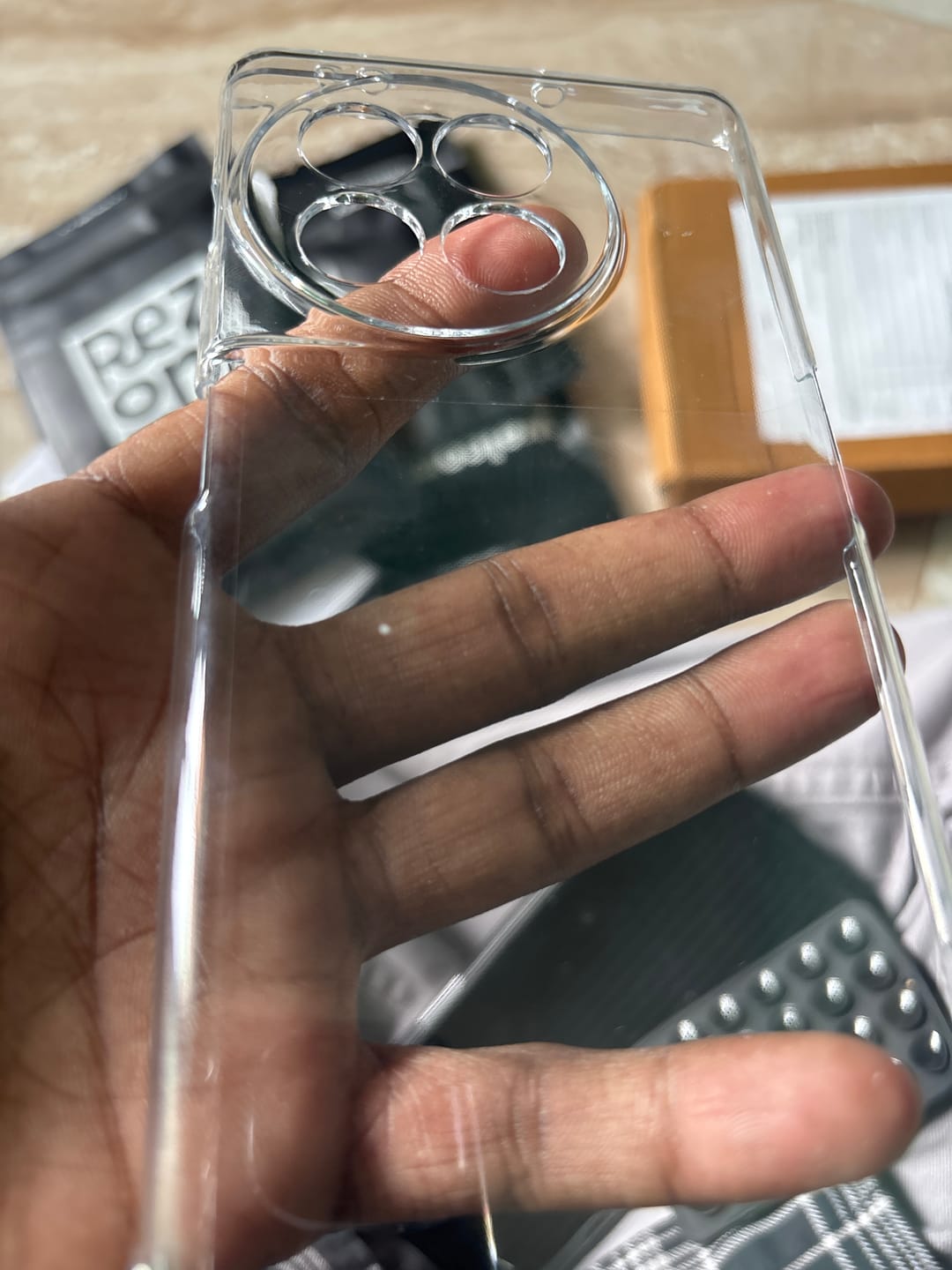 Customer photo review of Anti-Yellow Magsafe Clear Case