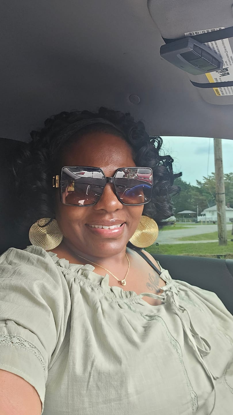 Customer photo review of Outre Quick Weave Half Wig - DARLINA