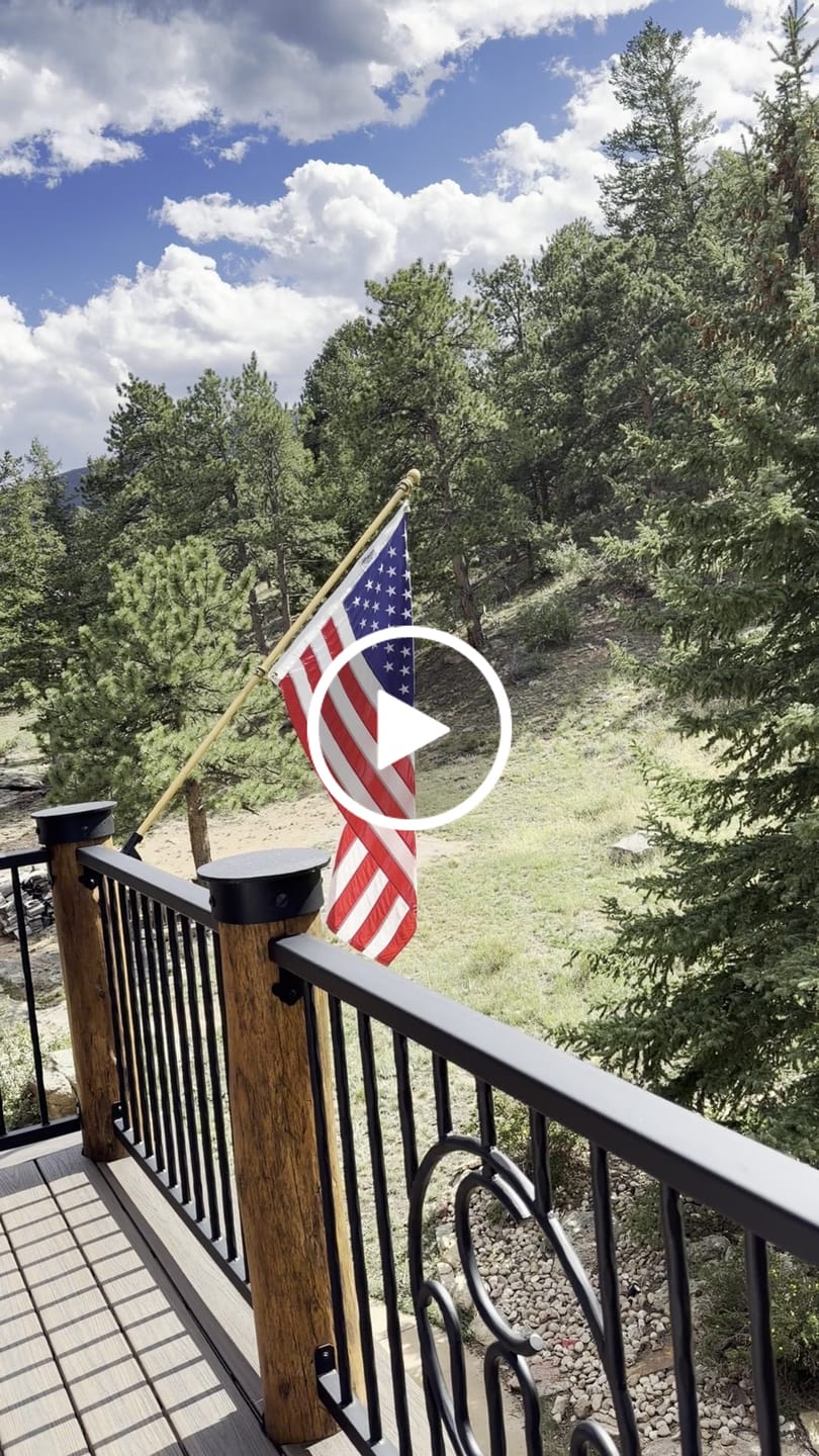 Customer video review of 3' x 5' American Flag Set