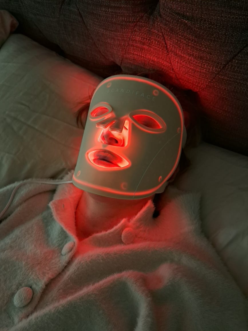 Customer photo review of Skinboosting LED mask