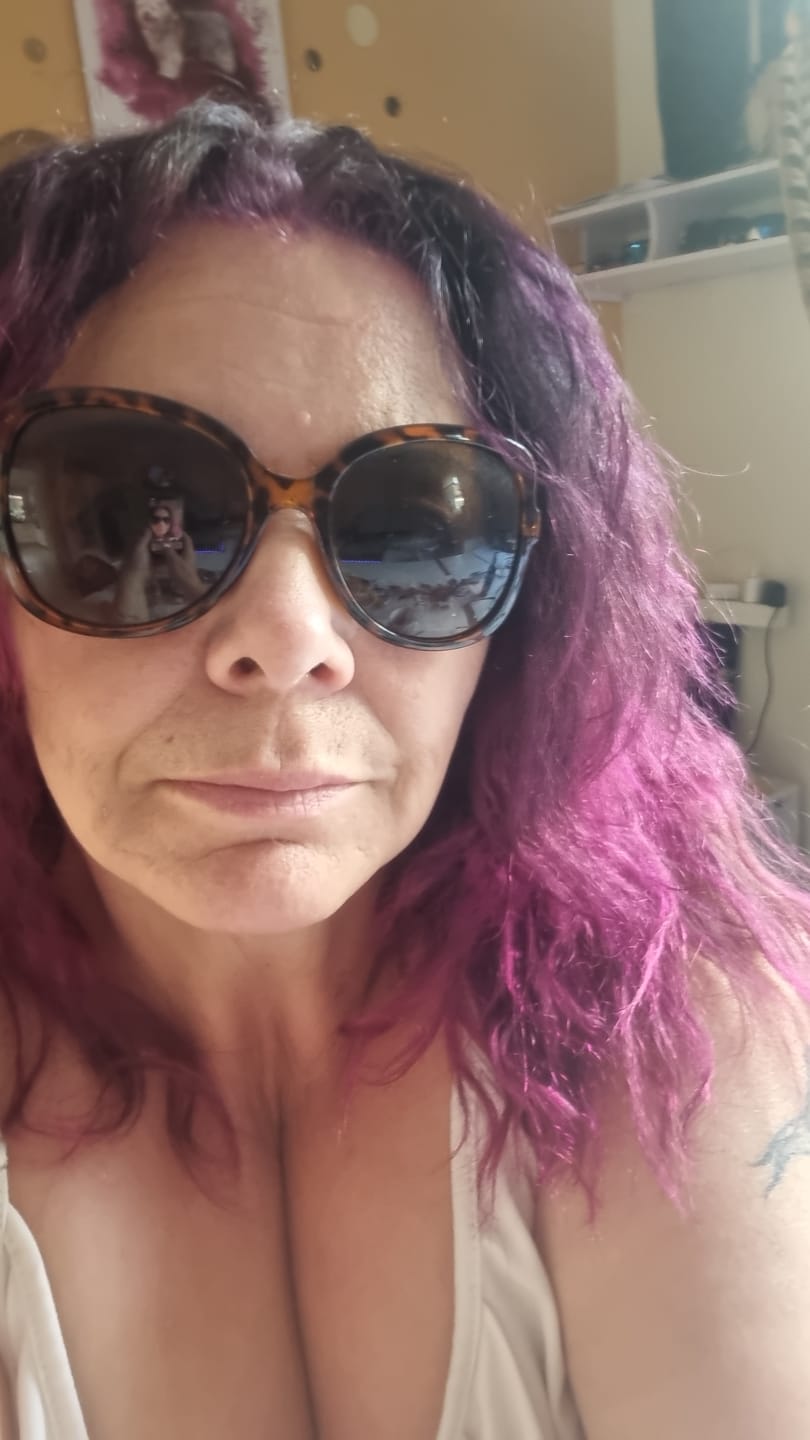 Customer photo review of Mattie Special Pink - Vegan Semi-Permanent Direct Dye Hair Color Cream 210 ml