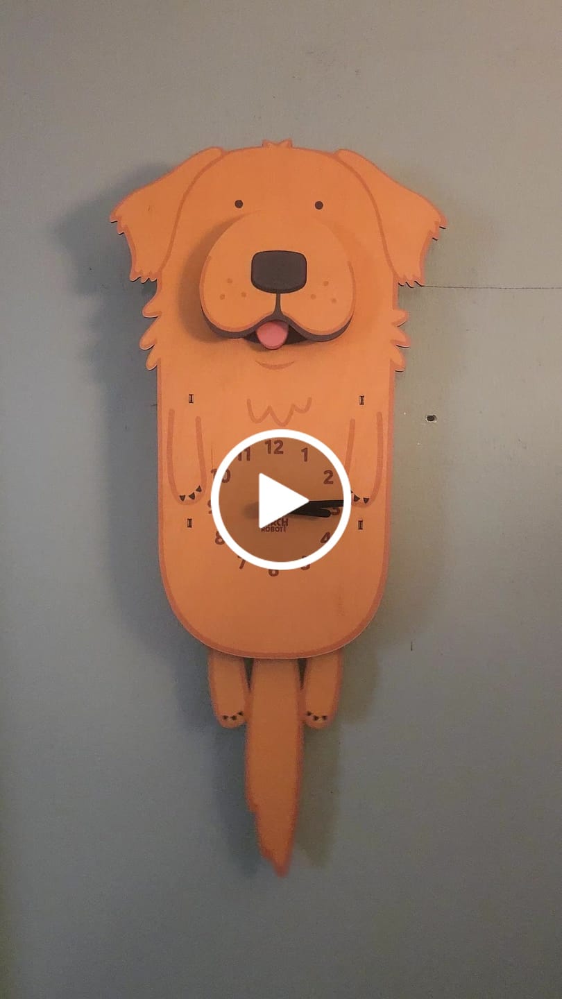 Customer video review of Charlie the Golden Retriever Pendulum Clock