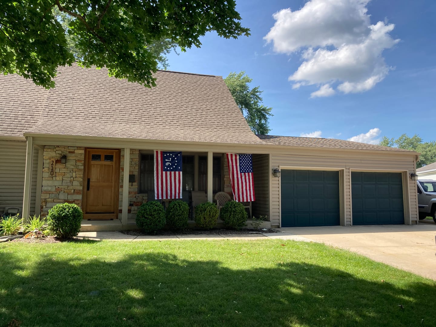 Customer photo review of 3' x 5' Bennington Flag