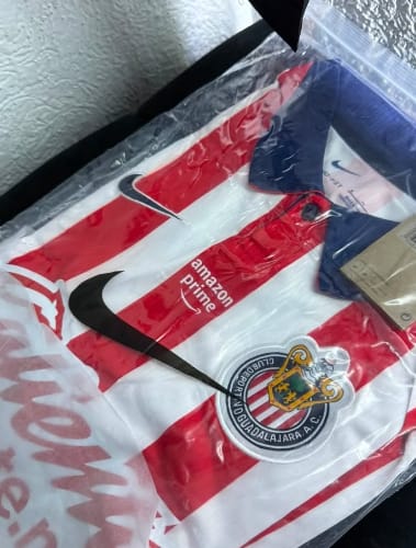 Customer photo review of Chivas Local - 26/27
