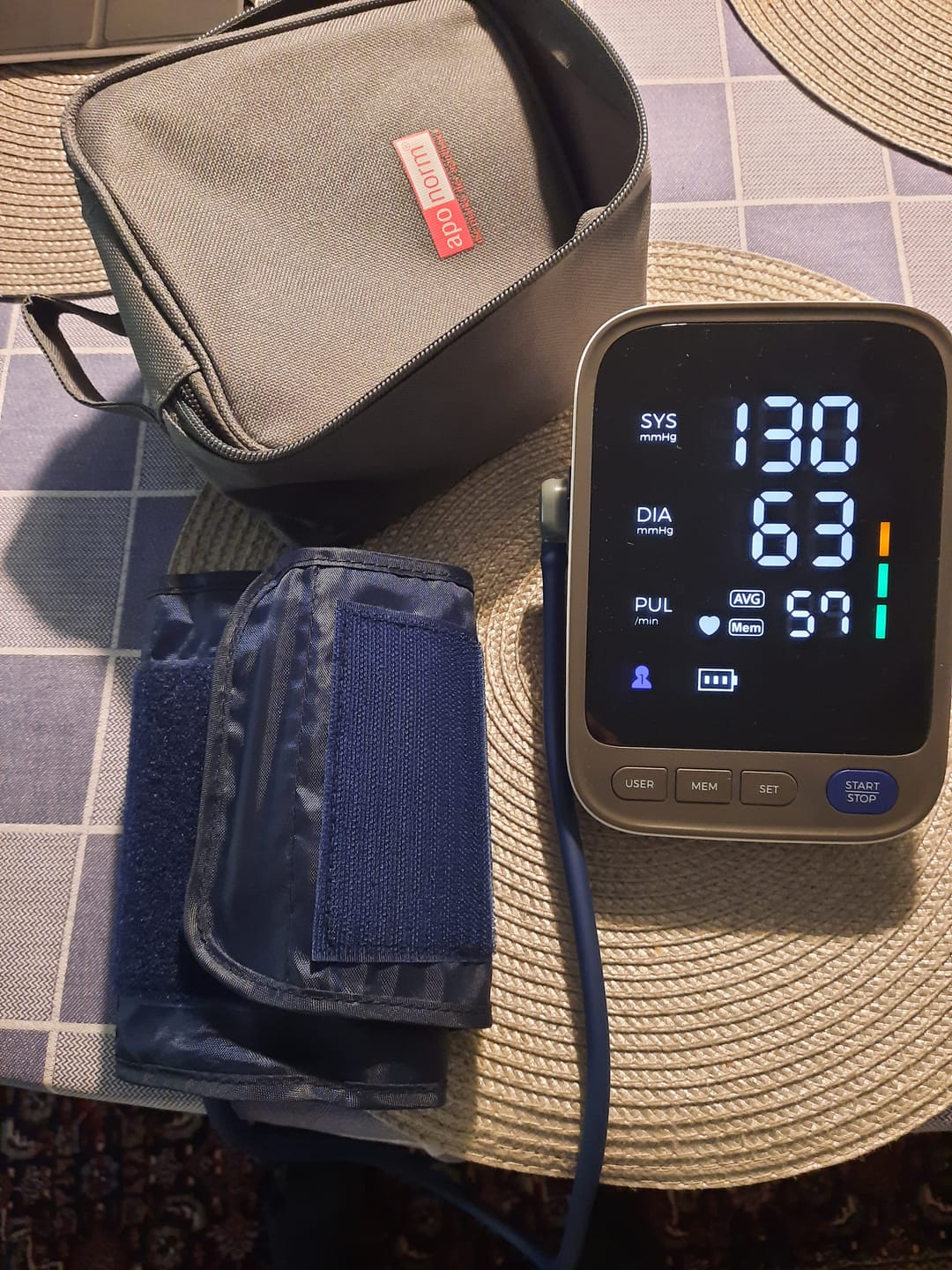 Customer photo review of Blutdruckmessgerät V8 Ultra – Next-Gen Präzisionssensor für klinisch genaue Messungen