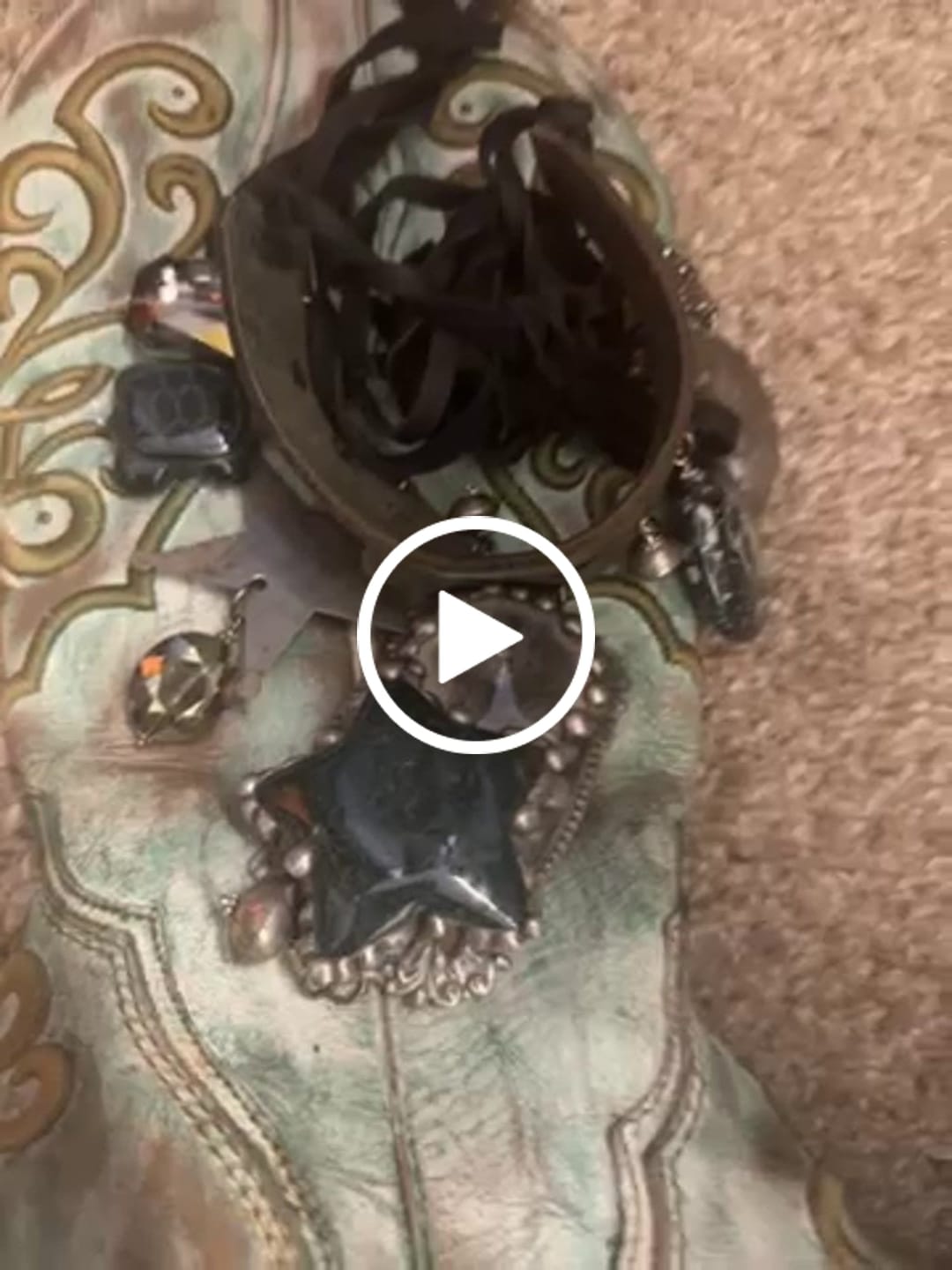 Customer video review of Moss & Moonstone Handmade Leather Choker