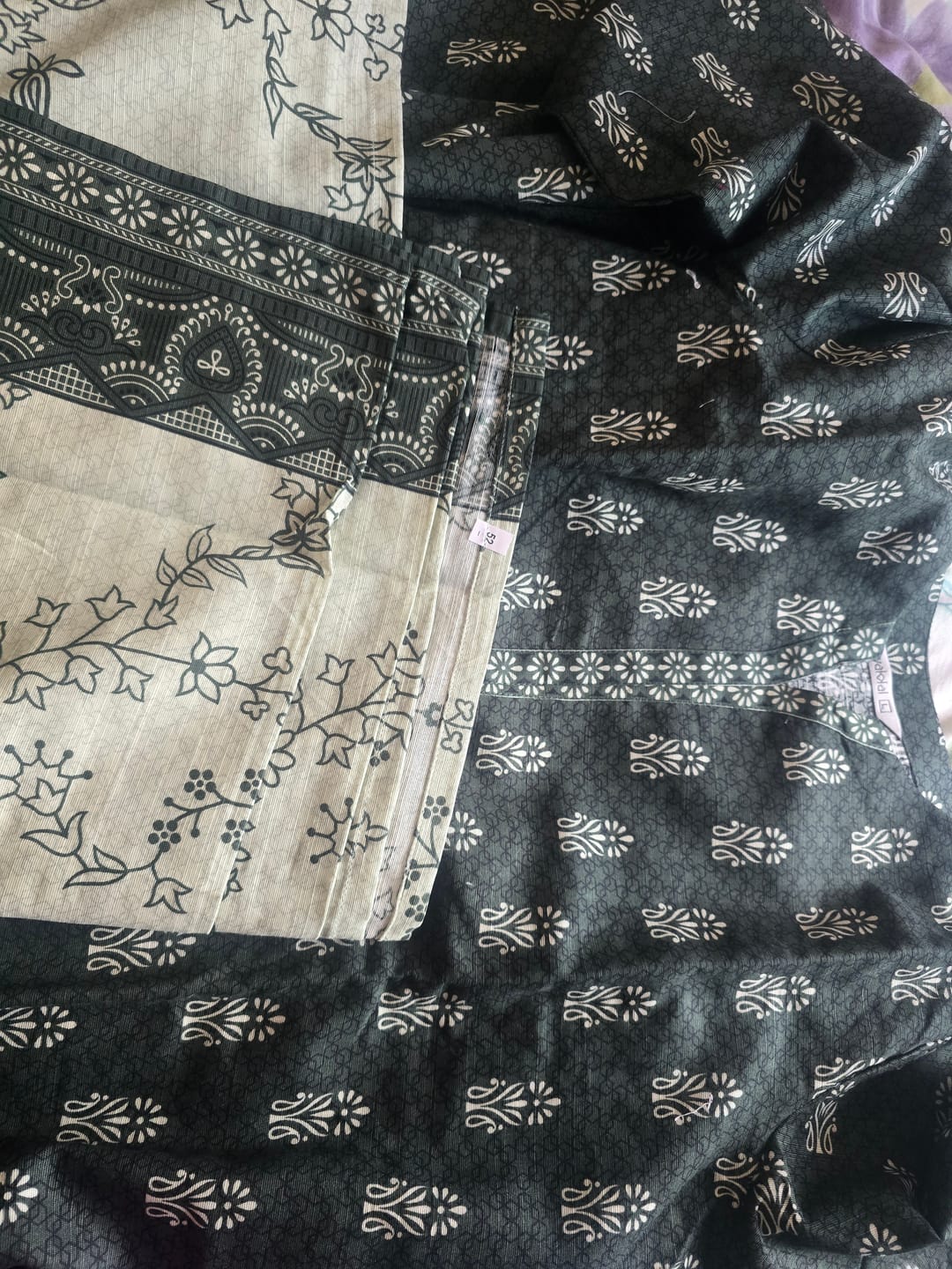 Customer photo review of 3 Piece Ready To Wear Tawakkal Khaddar Collection