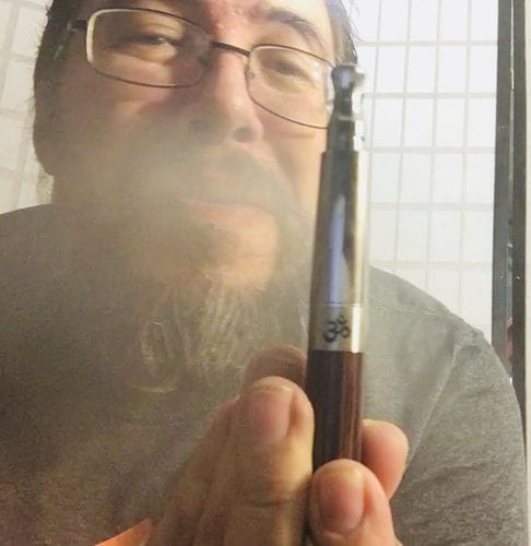 Customer photo review of AirVape OM Keychain WaxPen