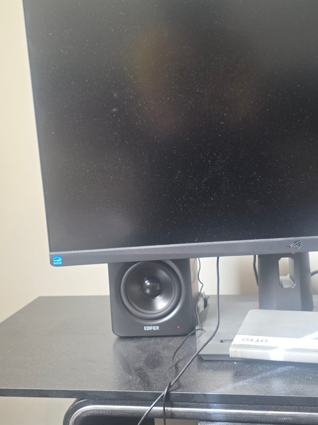 Customer photo review of M90 Compact Active Speaker