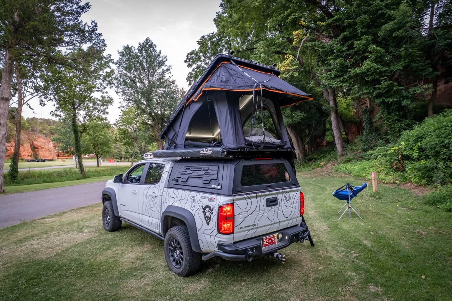 Customer photo review of OPENROAD Aluminum Hard Shell Roof Top Tent-X Series