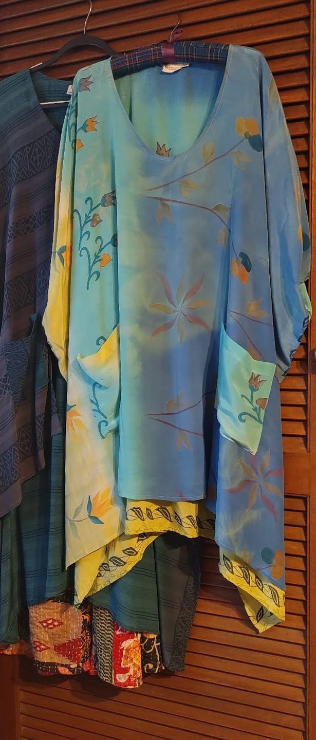 Customer photo review of Dreamer Silk Dress L/XL (065)