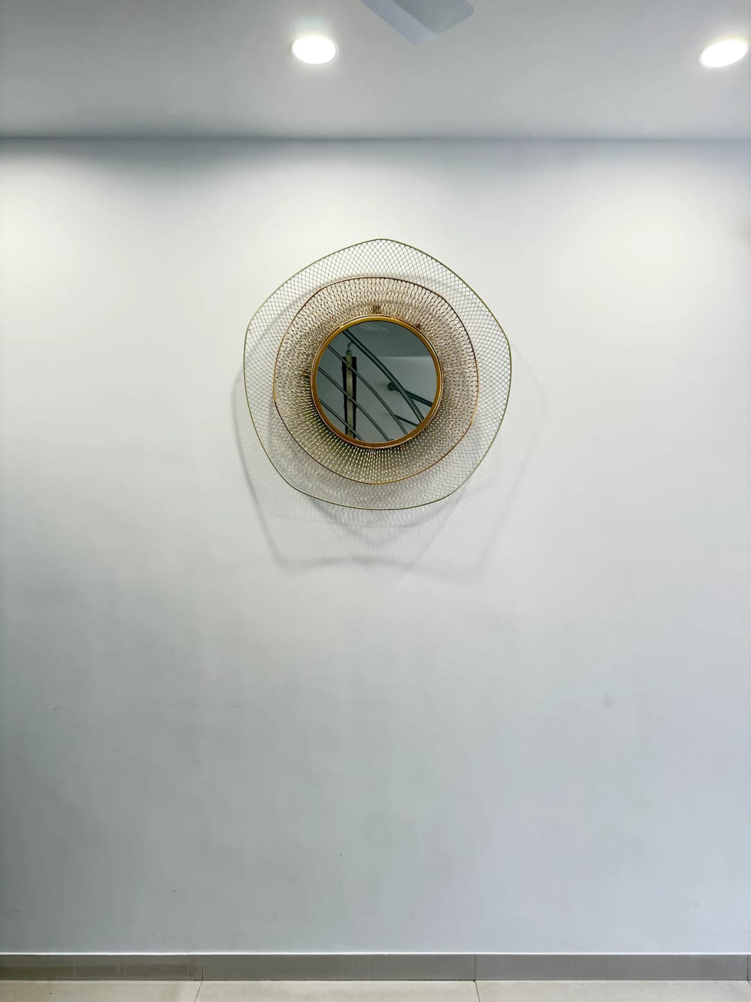 Customer photo review of Mallawi Round Wall Mirror