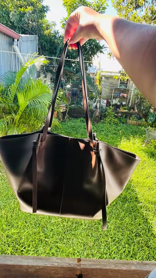 Customer photo review of Velora Tricot