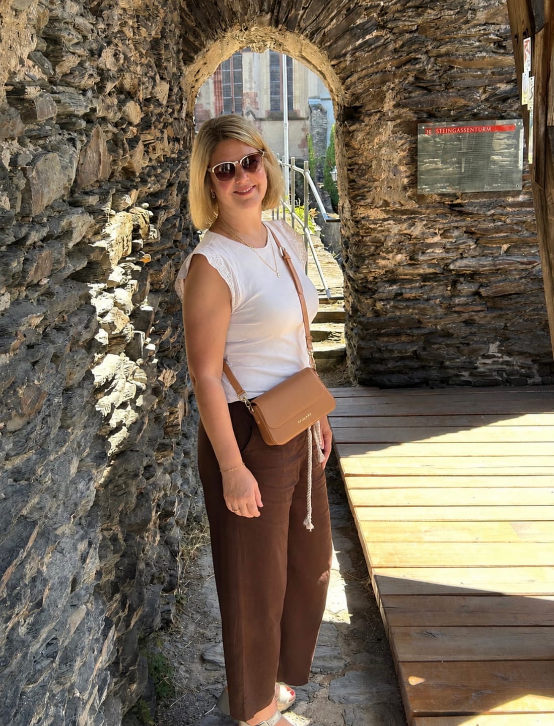 Customer photo review of NALUA - CAMEL