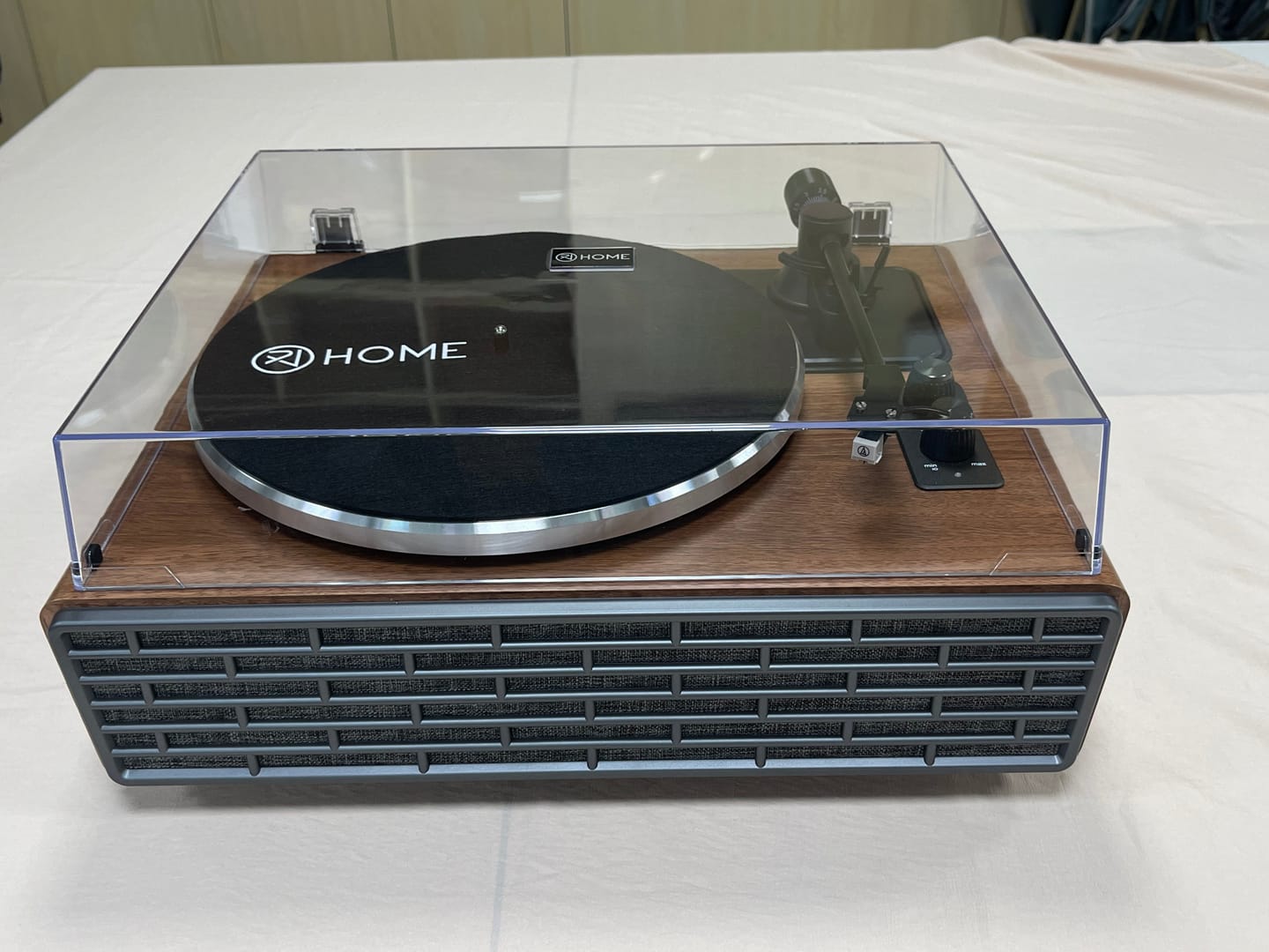 Customer photo review of XJ-H02 All-in-One Bluetooth Vinyl Turntable with Stereo Speakers
