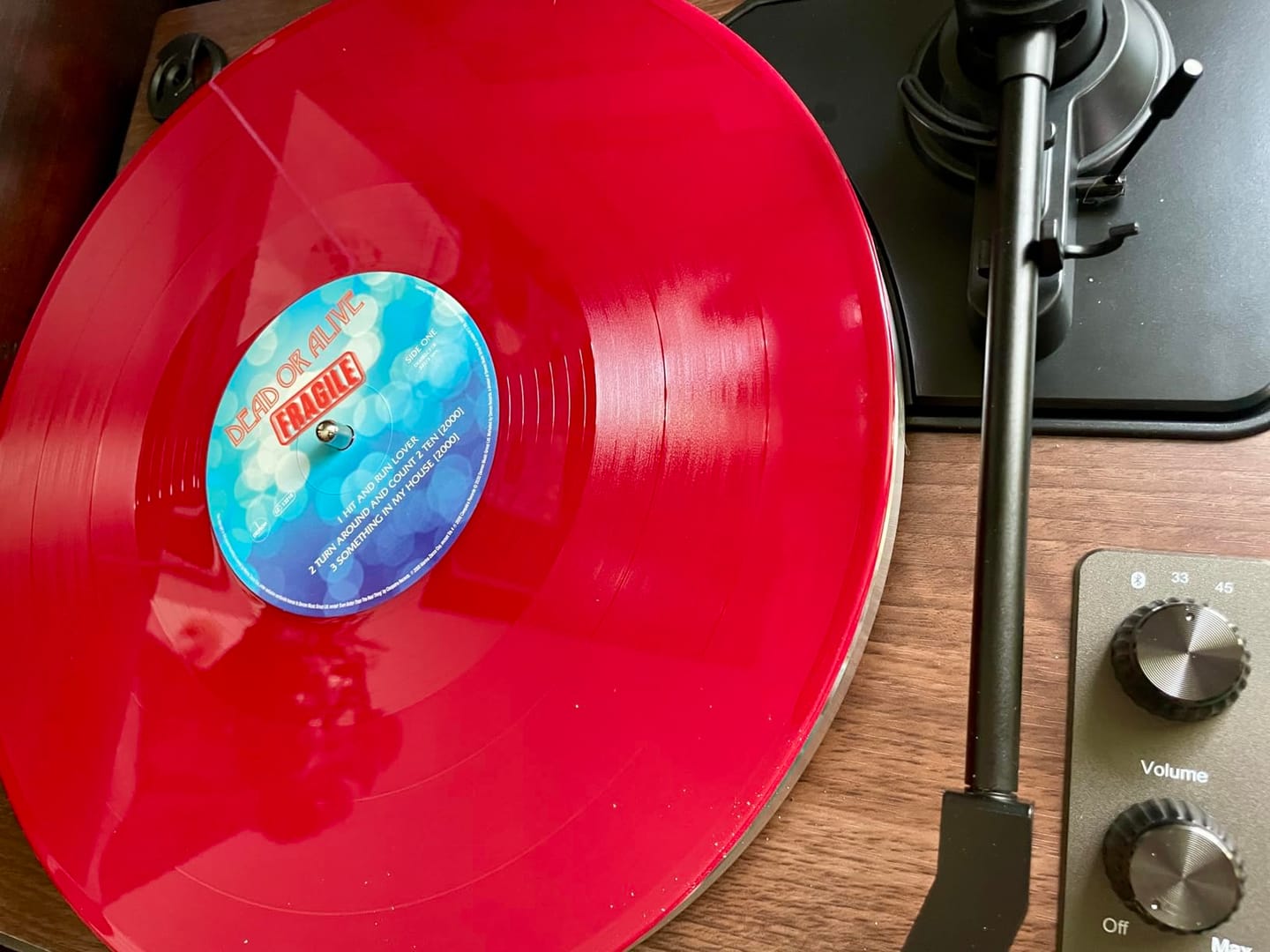 Customer photo review of XJ-H01 All-in-One Vinyl Turntable with Bluetooth & USB Recording