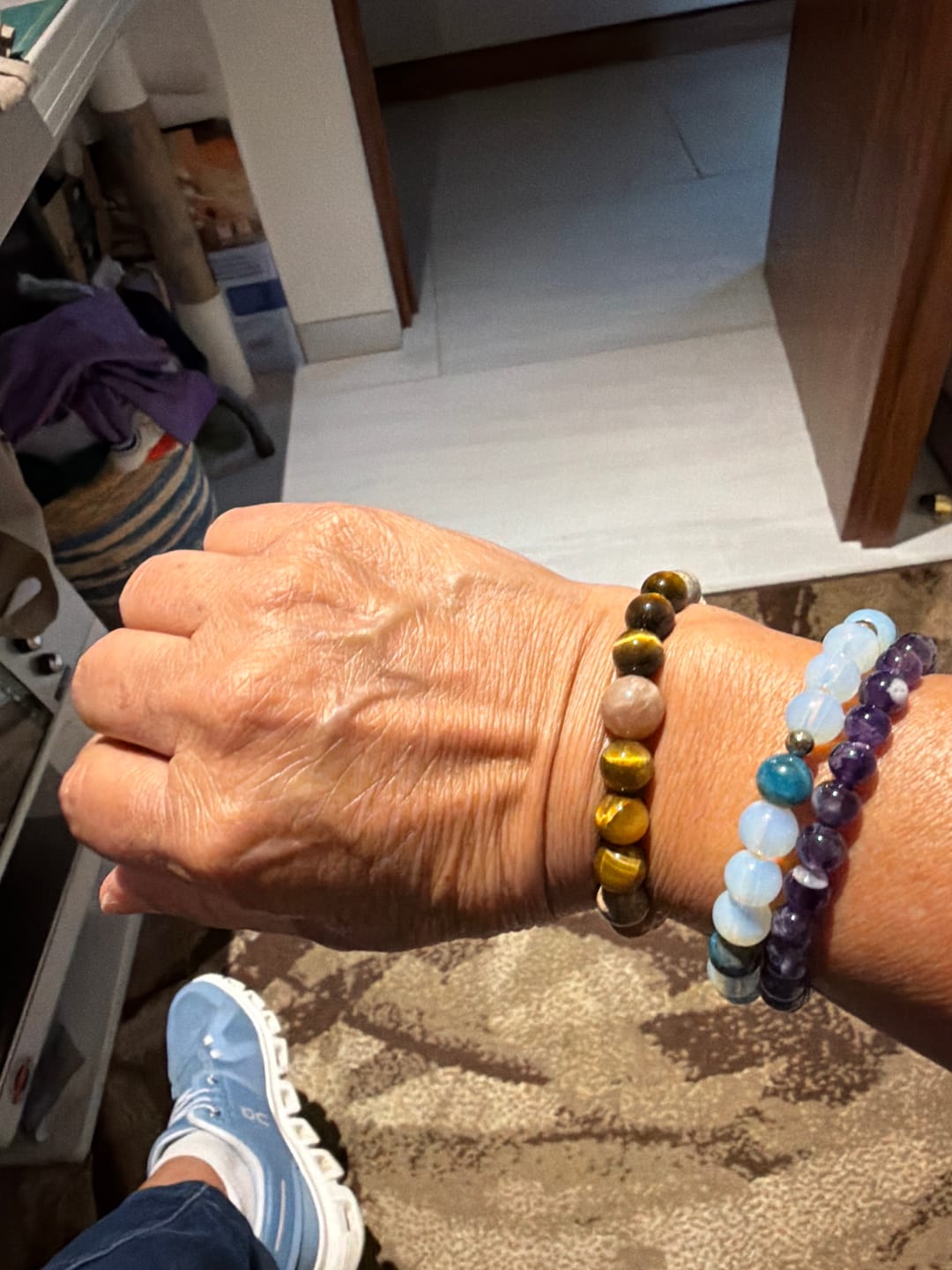 Customer photo review of Pulsera Zodiacal Leo ♌ (8 mm)
