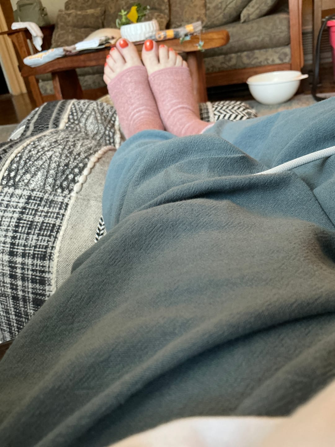 Customer photo review of Premium Anti-Fatigue Bamboo Footsleeves