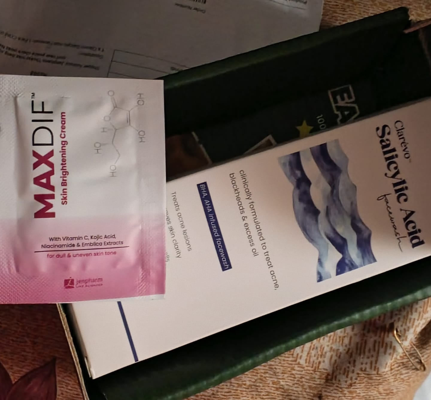 Customer photo review of Clarevo Salicylic Acid Facewash