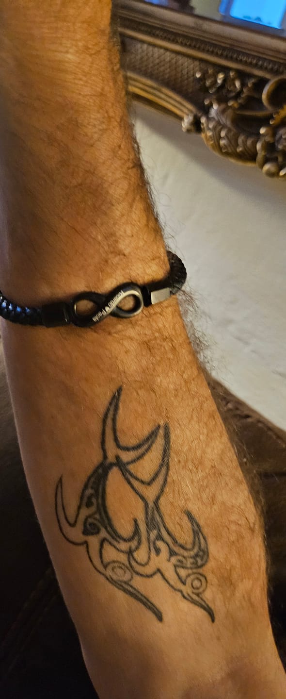 Customer photo review of Pulsera Personalizada "Para Mi Marido"
