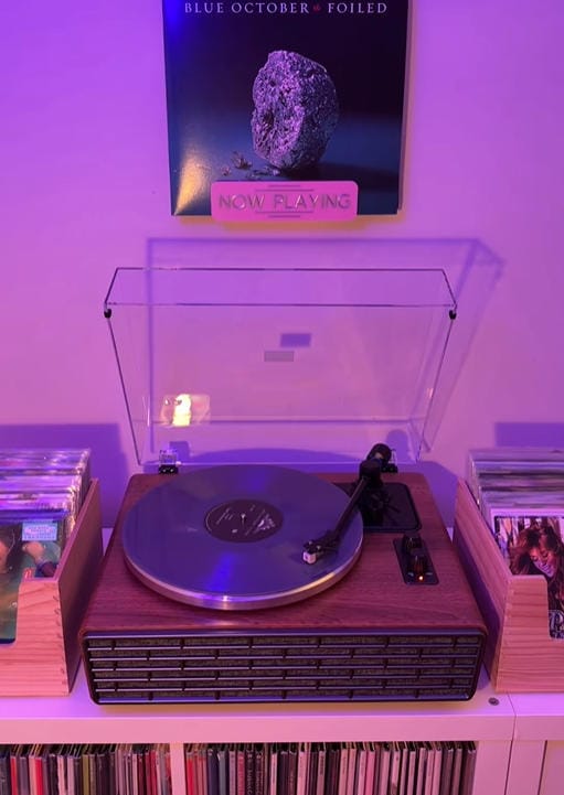 Customer photo review of XJ-H02 All-in-One Bluetooth Vinyl Turntable with Stereo Speakers