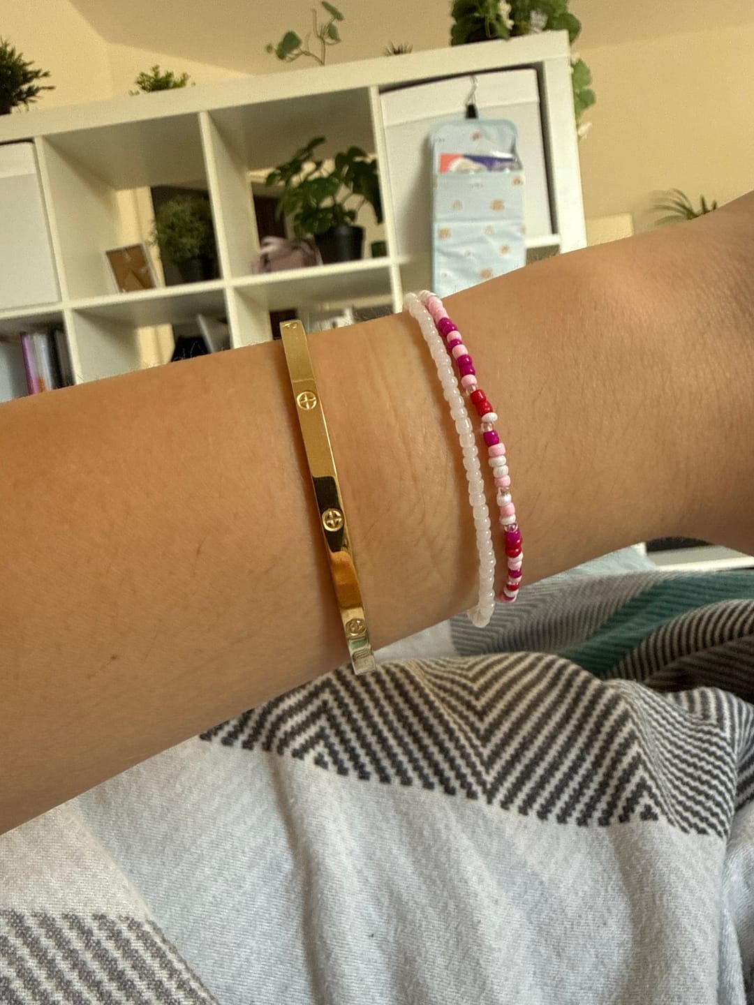 Customer photo review of Timeless Affection Armreif 14 Karat Vergoldet