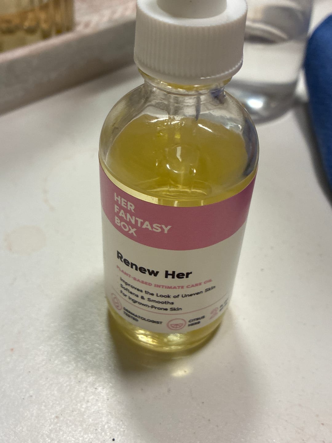 Customer photo review of Her Fantasy Box Renew Her Booty & Kitty Oil - 3 pk