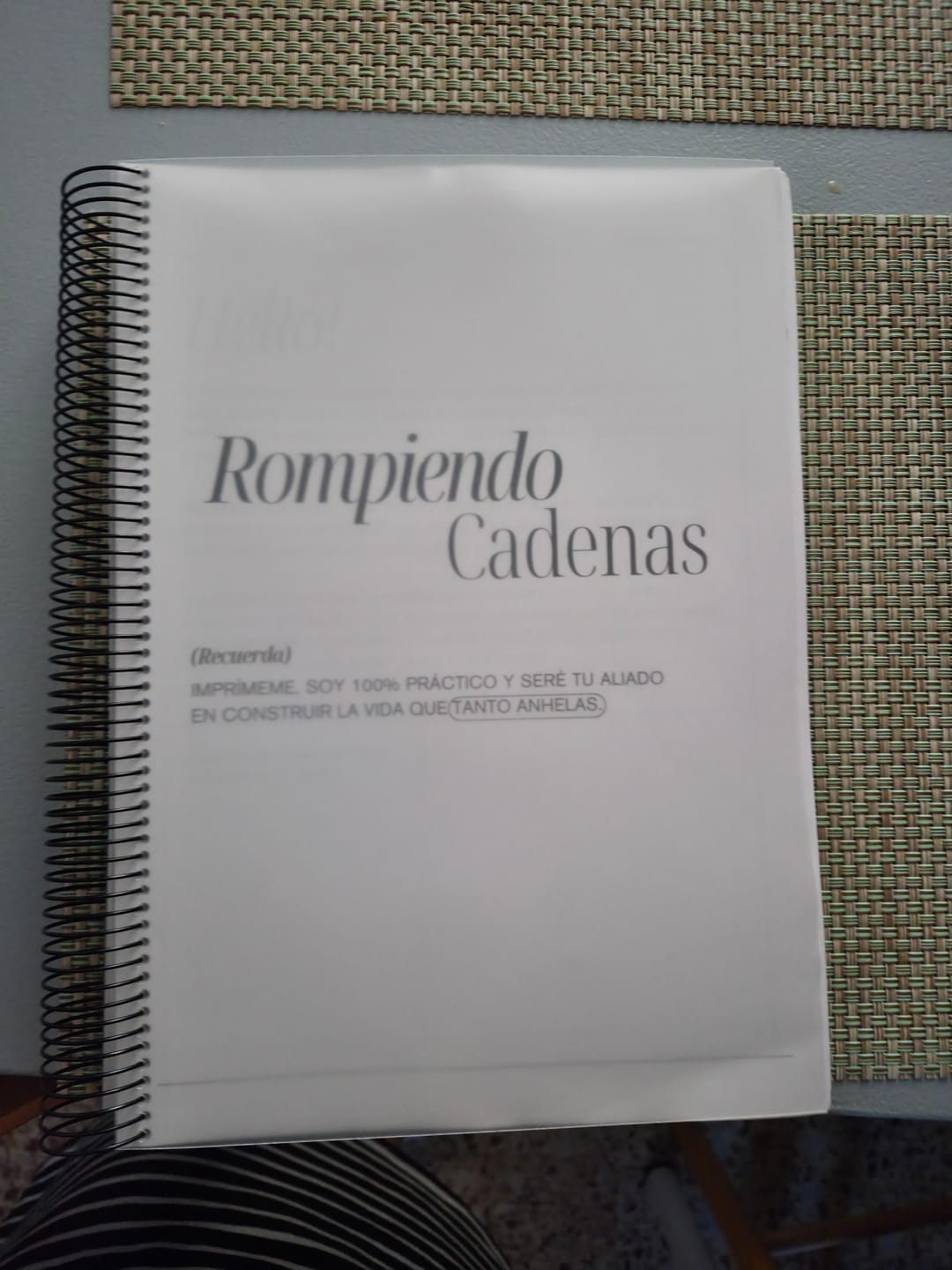 Customer photo review of Cuadernillos Prácticos "Rompiendo Cadenas" 📝 + Bonos de regalo 🎁