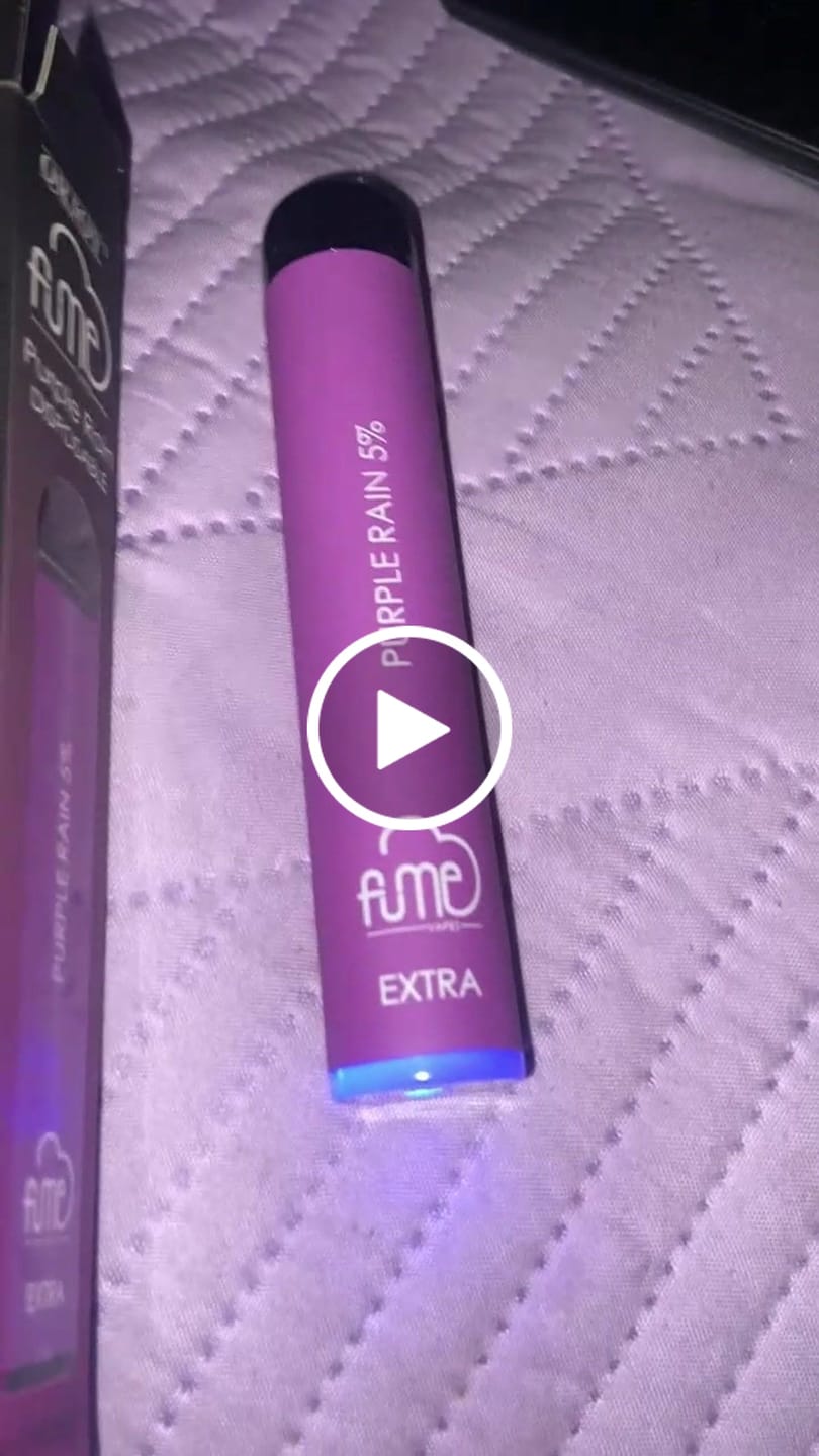 Customer video review of Fume Extra 1500 Puffs