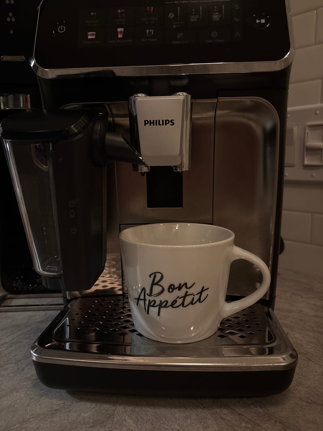 Customer photo review of Philips - Series 3300 LatteGo (SilentBrew) EP3347/90