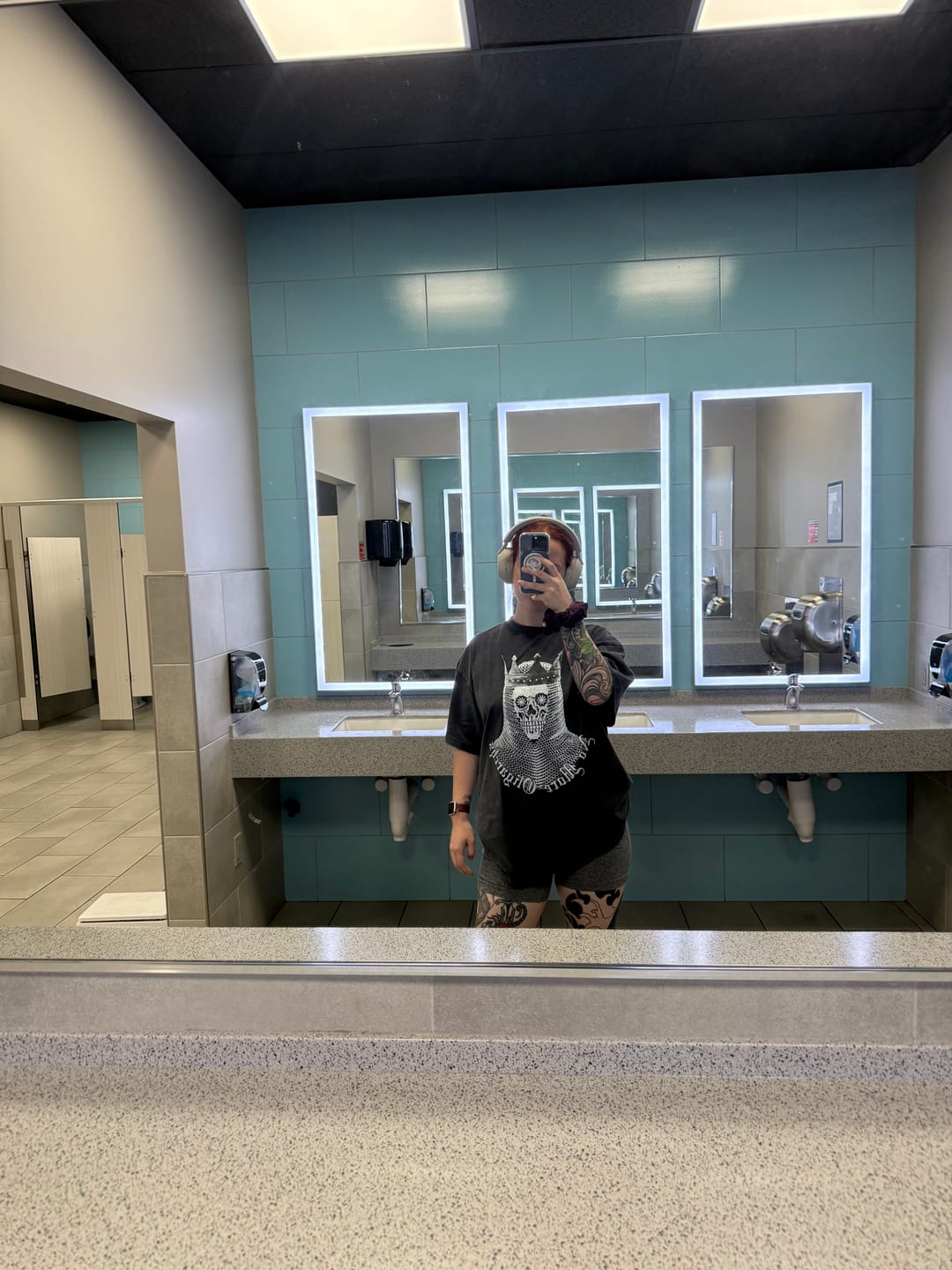 Customer photo review of No More Oligarchs Oversized Tee