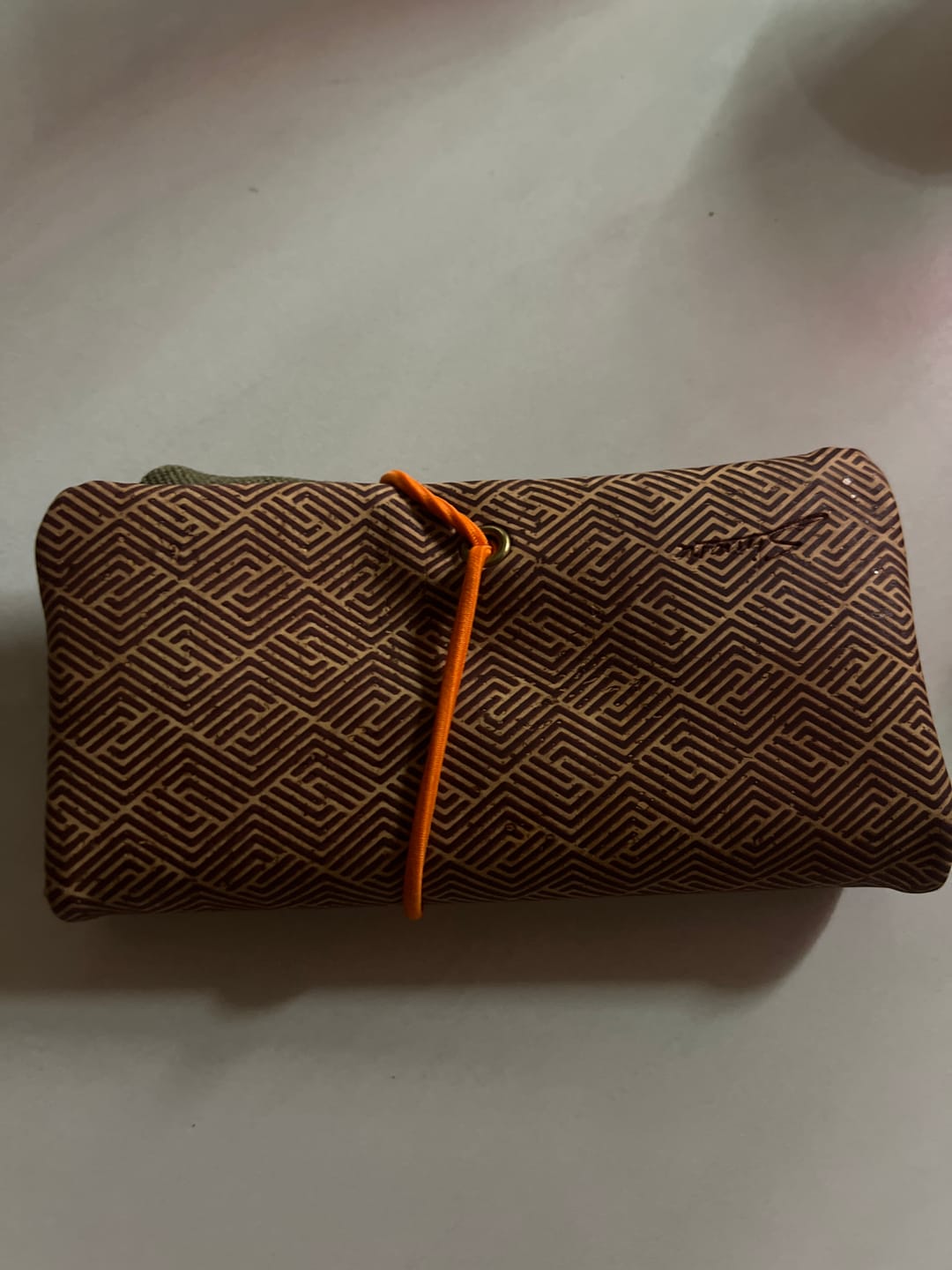 Customer photo review of Kork-Tabaktasche MADEIRA