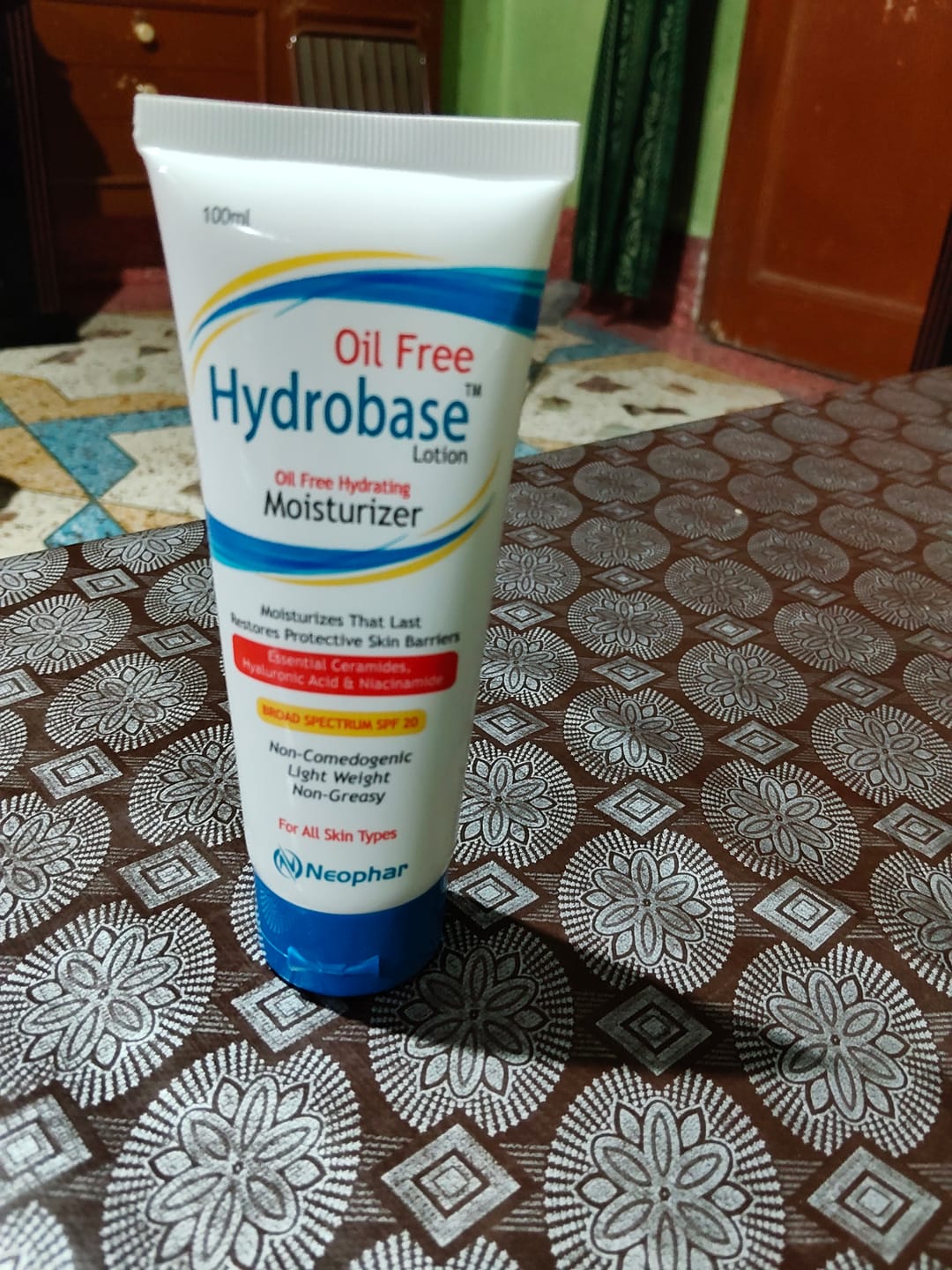 Customer photo review of Hydrobase Oil Free Lotion