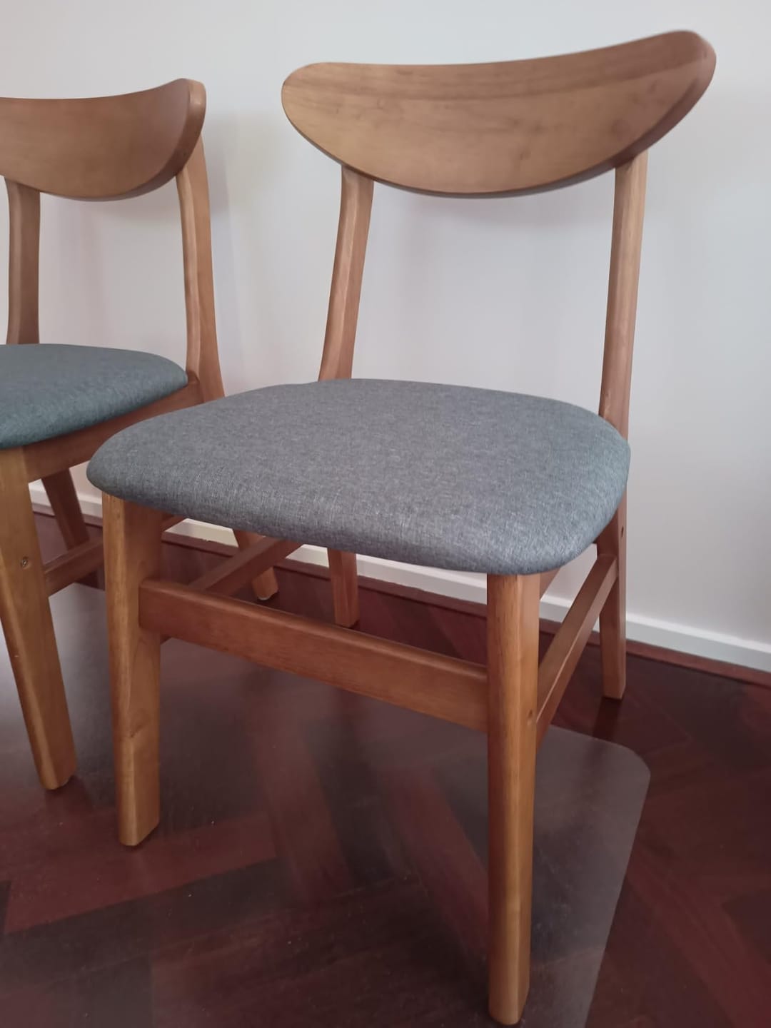 Customer photo review of 2xDining Chairs Kitchen Chair Brown 2Pack