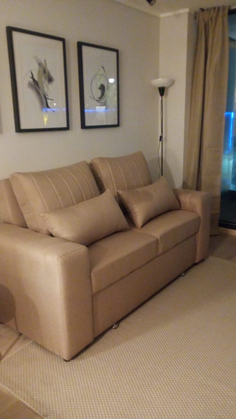 Customer photo review of Sofá cama Nantes