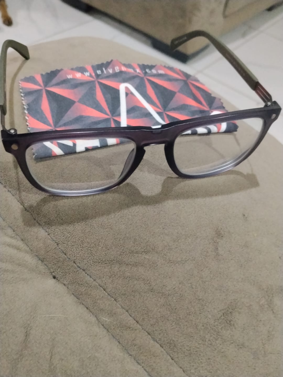 Customer photo review of MICAS CR-39 FOTOCROMATICO + ANTI REFLEJANTE